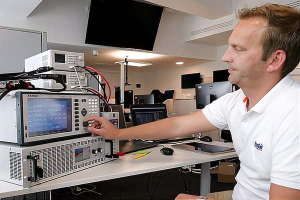 Multi-channel Power Analyzer is working